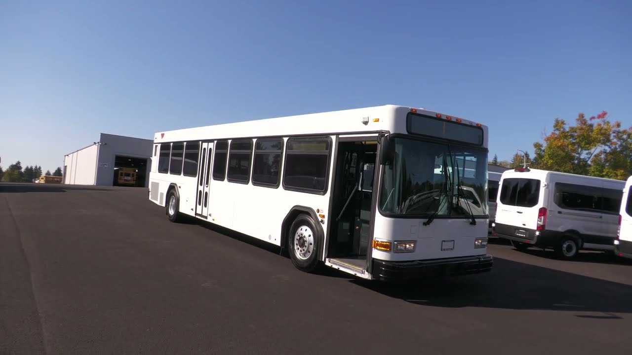 2003 Gillig Low Floor 39 Passenger ADA Transit Bus - T73708