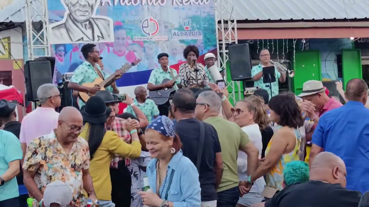 SONIA Cabral La Sonera de Haina en El SON de KEKA 💃🎼🎶🎵🔥💃🔥💃🔥🔥
