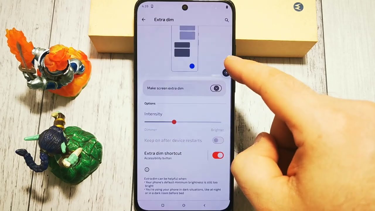 🌑🔆🖤 How to Turn On Extra Dim Feature on Motorola Edge 50 Neo