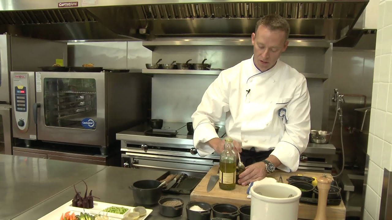 U.S. Wellness Meats: Chef Armstrong's Beef Wellington