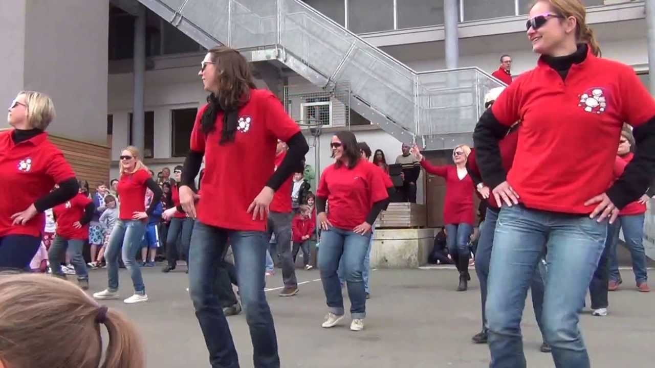 Fancy-Fair 2013 Danse des profs!