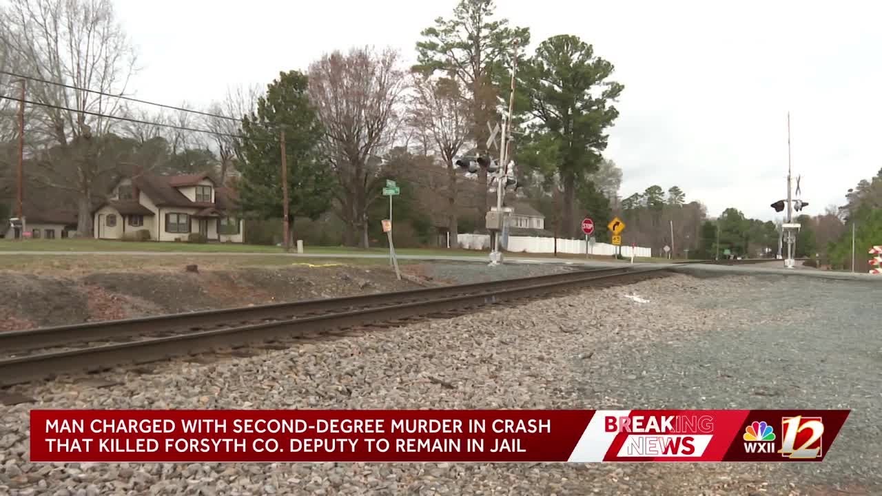 WXII 12 at Noon Headlines