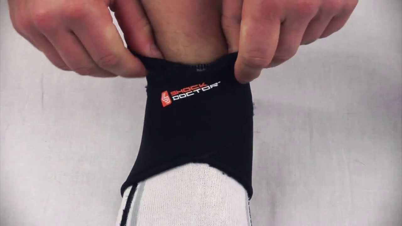 SHOCK DOCTOR 844 ANKLE SLEEVE WITH COMPRESSION FIT
