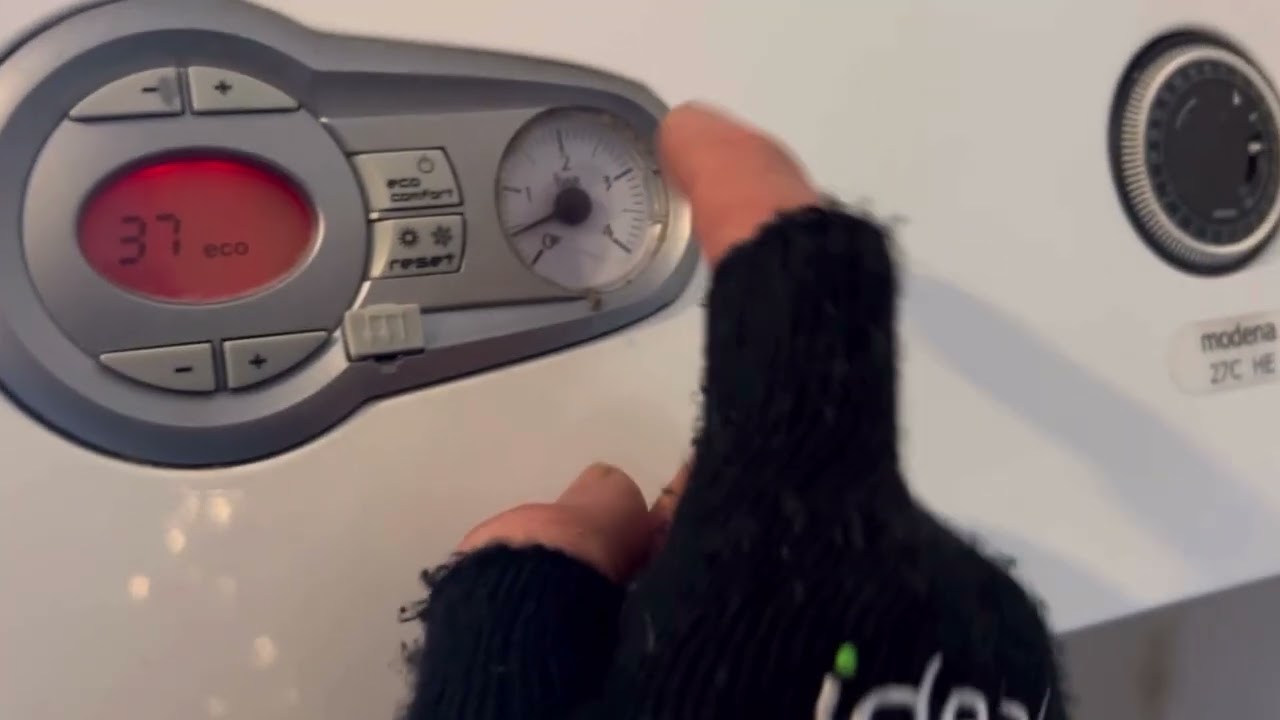 How to fix f37 fault on ferroli modena boiler. How to repressurise ferroli boiler