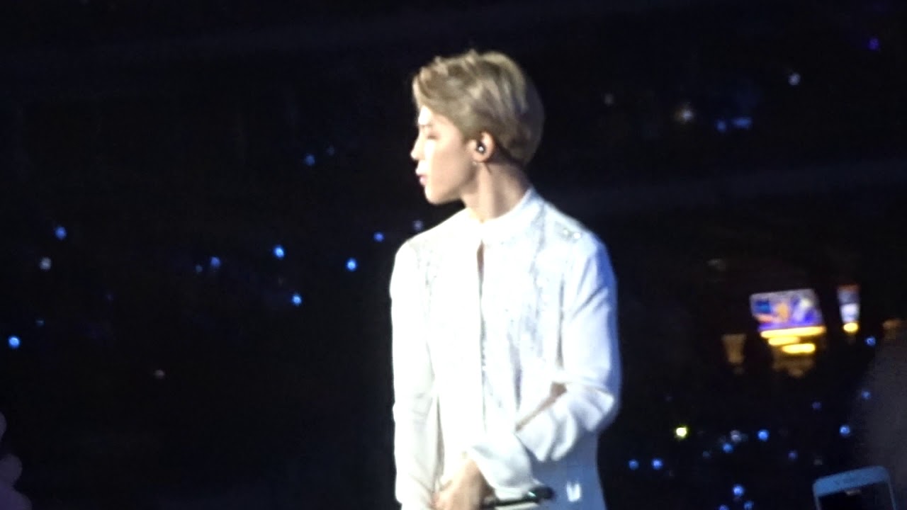 BTS Love Yourself NYC Citi Field Concert 2018 - I Need U + RUN