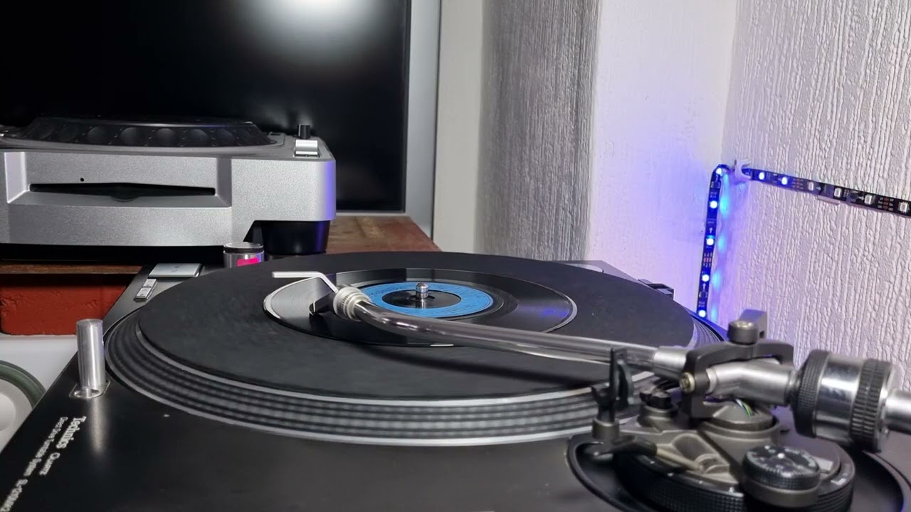 Ray Parker Jr - Ghostbusters - Arista - 1984 - 7 Record (45 Rpm)