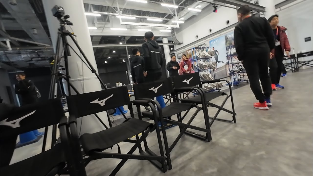 Osaka Marathon ONIHAYAI Tour Day 3: Expo and Mizuno Engine