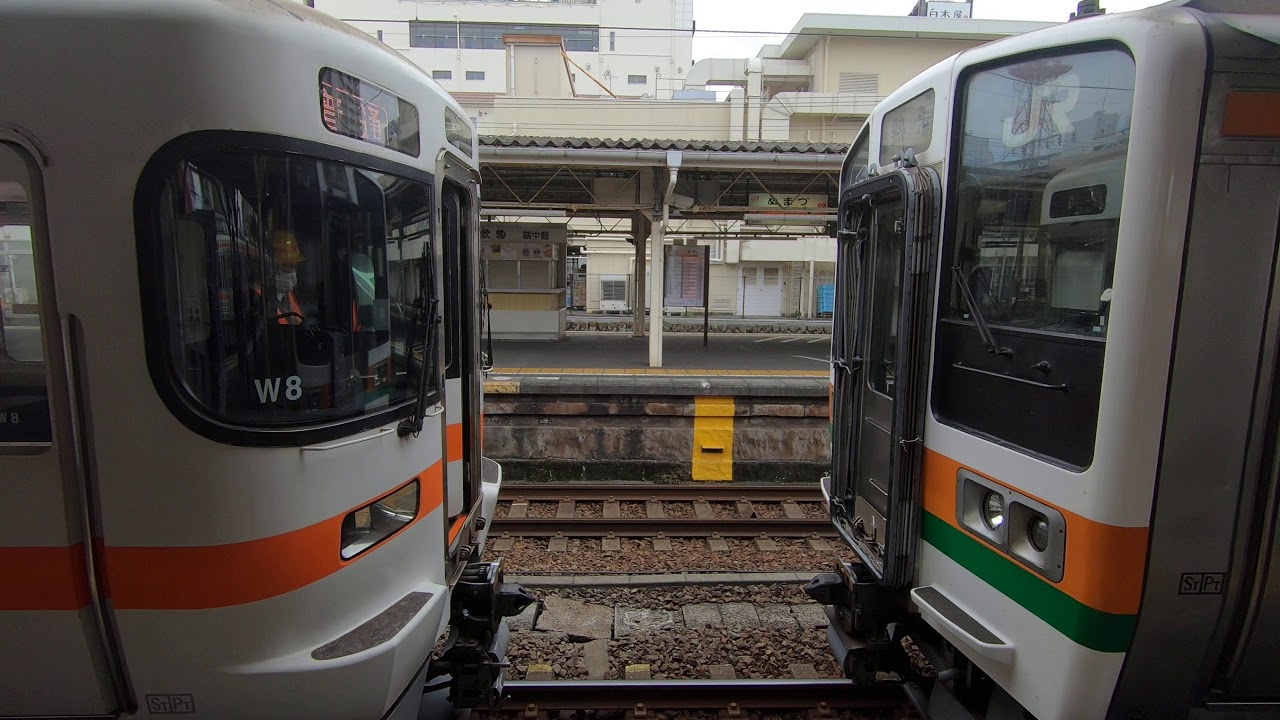 211系と313系の連結作業＠沼津駅