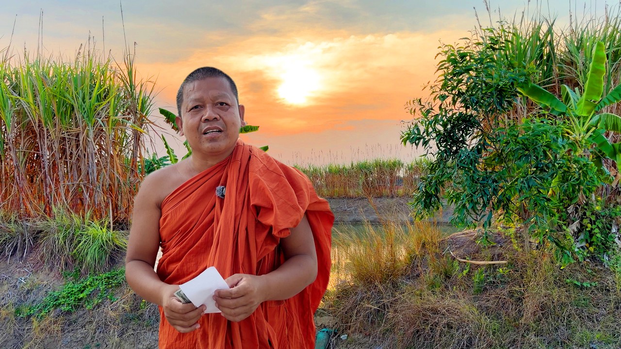 អ្នកមីង ជួន រស់នៅប្រទេសបារាំង បានផ្ញើលុយចូលរួមកសាងទួលប្រាសាទចំនួន២០០ដុល្លា