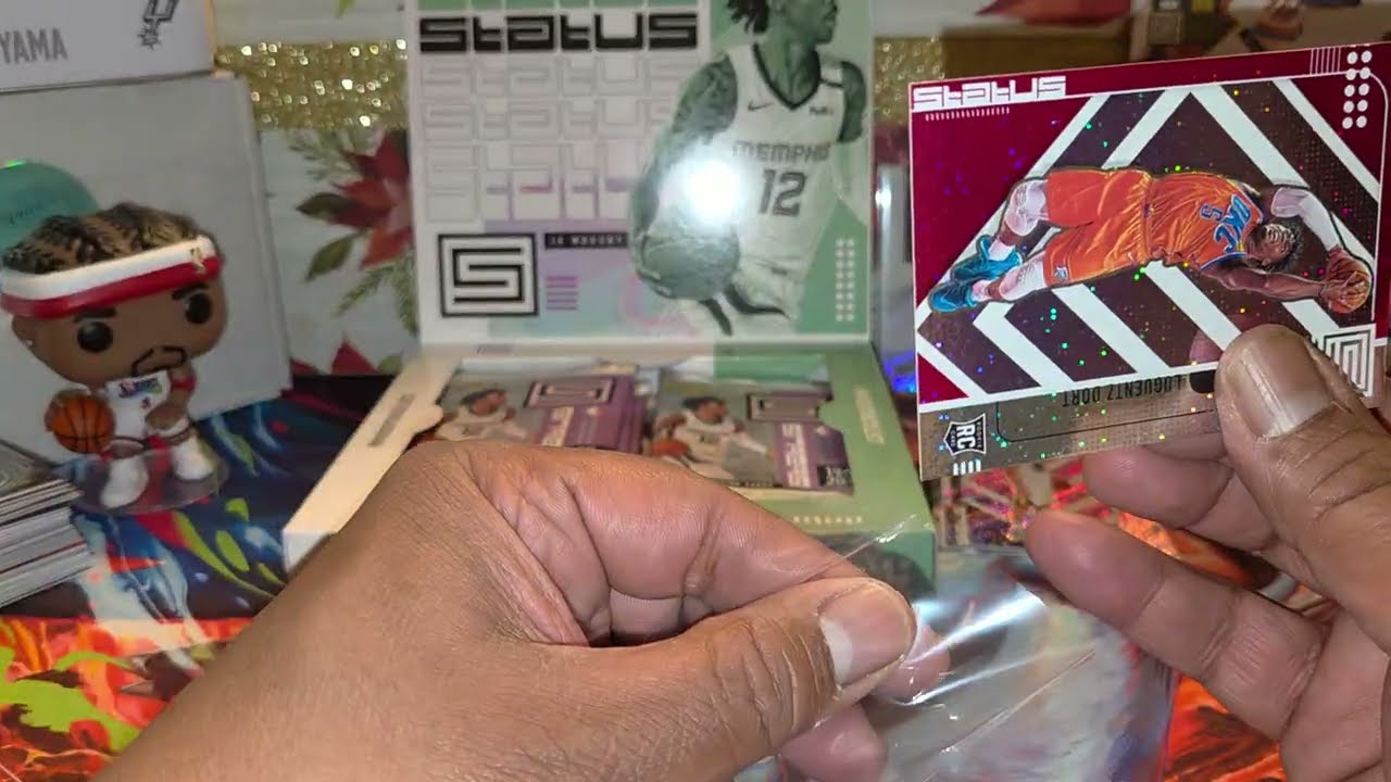 2019-2020 Panini Status NBA hobby box VS Select Mega box. 👊🏽 🤜🏽 🔥🔥 who came on top? Hit the chat!