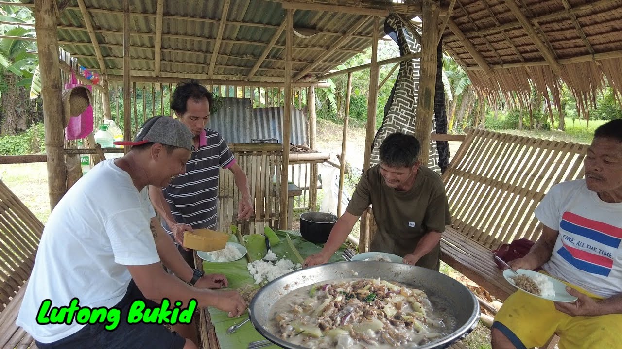 Ginataang Balat at Gatil ng baka na may papaya at puso ng Saging | Lutong Bukid 