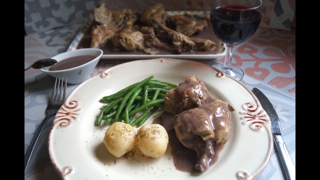 Lapin avec une sauce au vin extra!