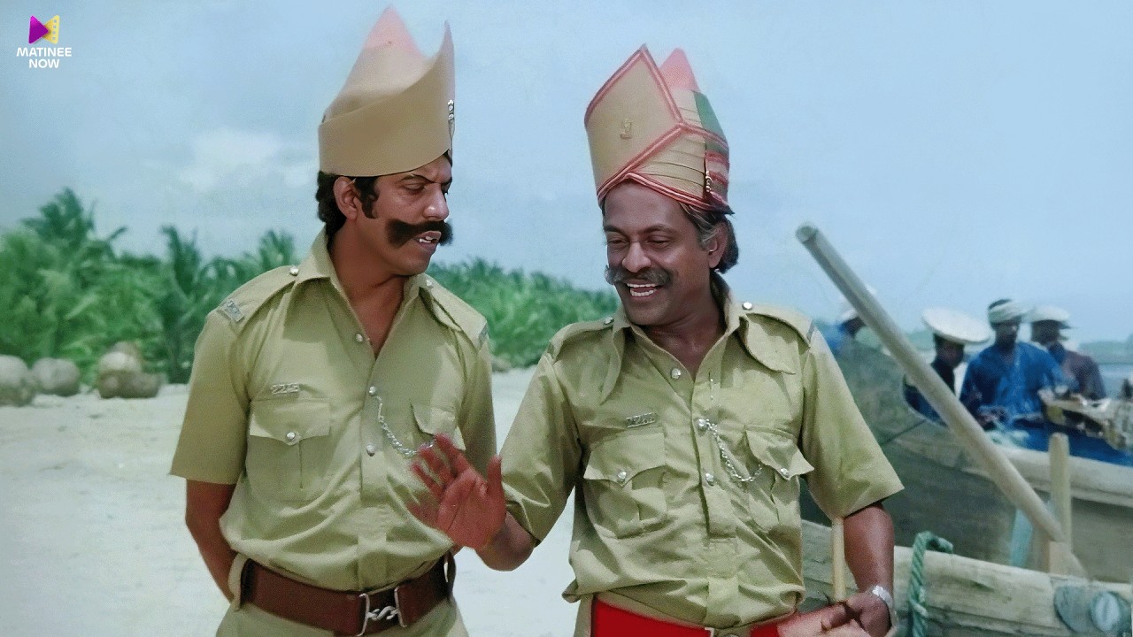 പരശുരാമൻ മഴു എറിഞ്ഞു കേരളം ഉണ്ടാക്കി | Kuthiravattam Pappu Old Comedy | Chaakara | Malayalam Comedy