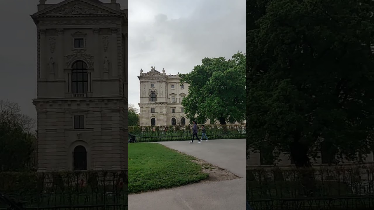 Mozart statue in Vienna