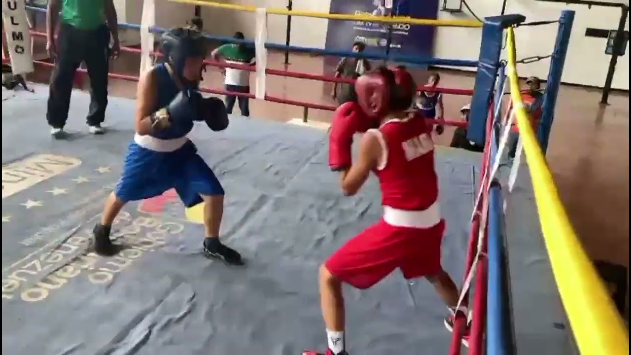 Escuela de Boxeo Johnner Gomez 🥊🥊 Coliseo de Boxeo Pedro Gamarro la Cotorrera 🥊🥊