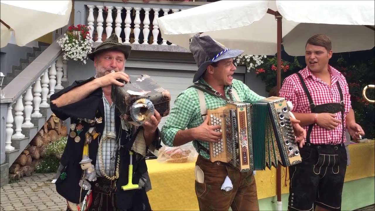 Der Weinberg ruft 2017 ... zum Kellerstöcklfest am Stradenberg / Frutten-Gießelsdorf
