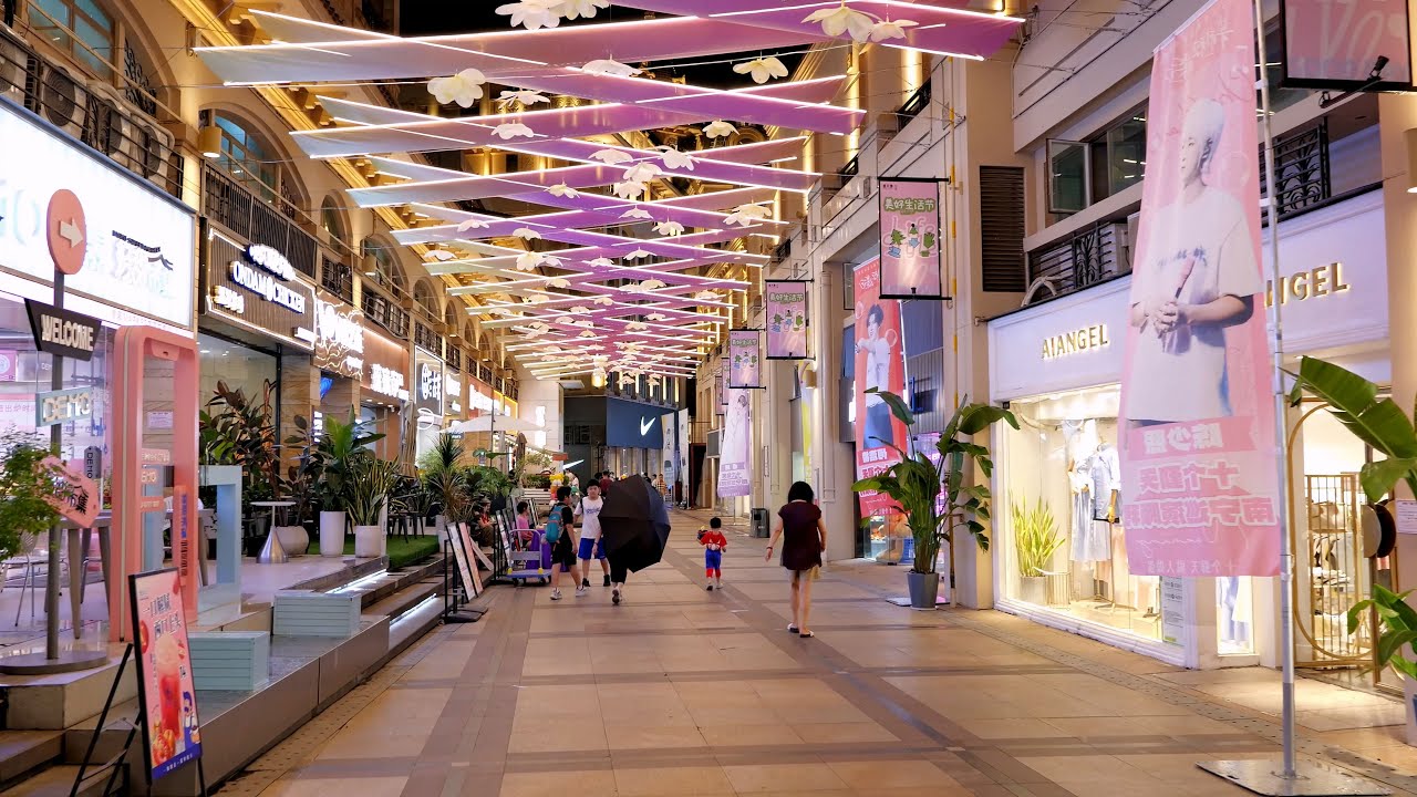 Walking in the affluent district at night | Nanning Guangxi