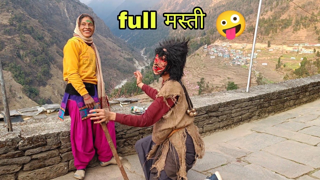 महिला को परेशान कर दिया गमुवा ने 🤪 सबके सामने, उत्तराखंड के अंतिम गांव में ! @arjunkhalptiavlogs
