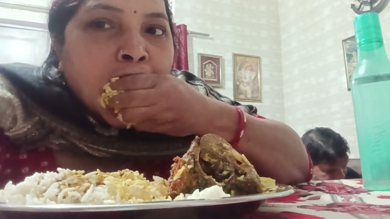 आज मछली चावलखा रही हूं
