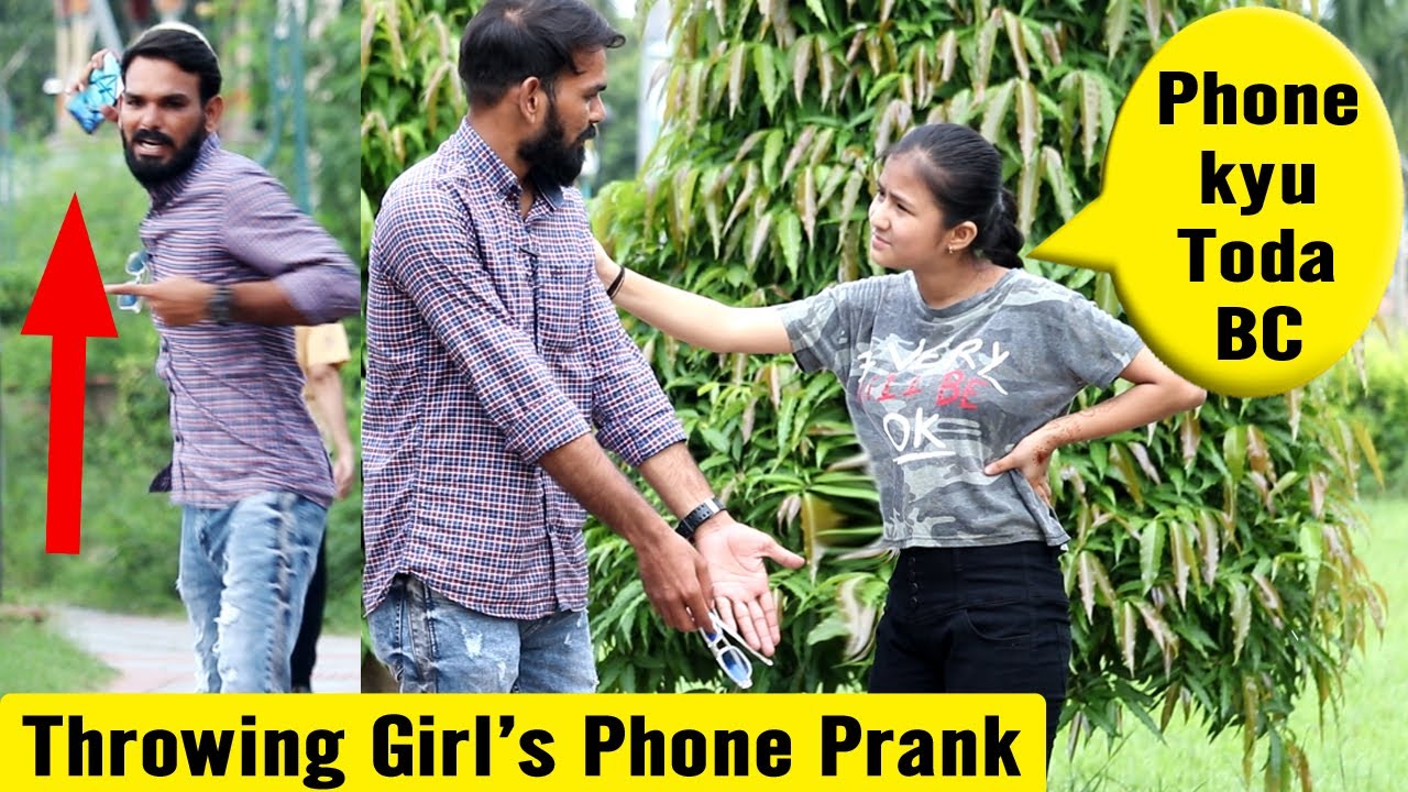 Throwing Girl's Phone Prank | Bhasad News | Pranks in India