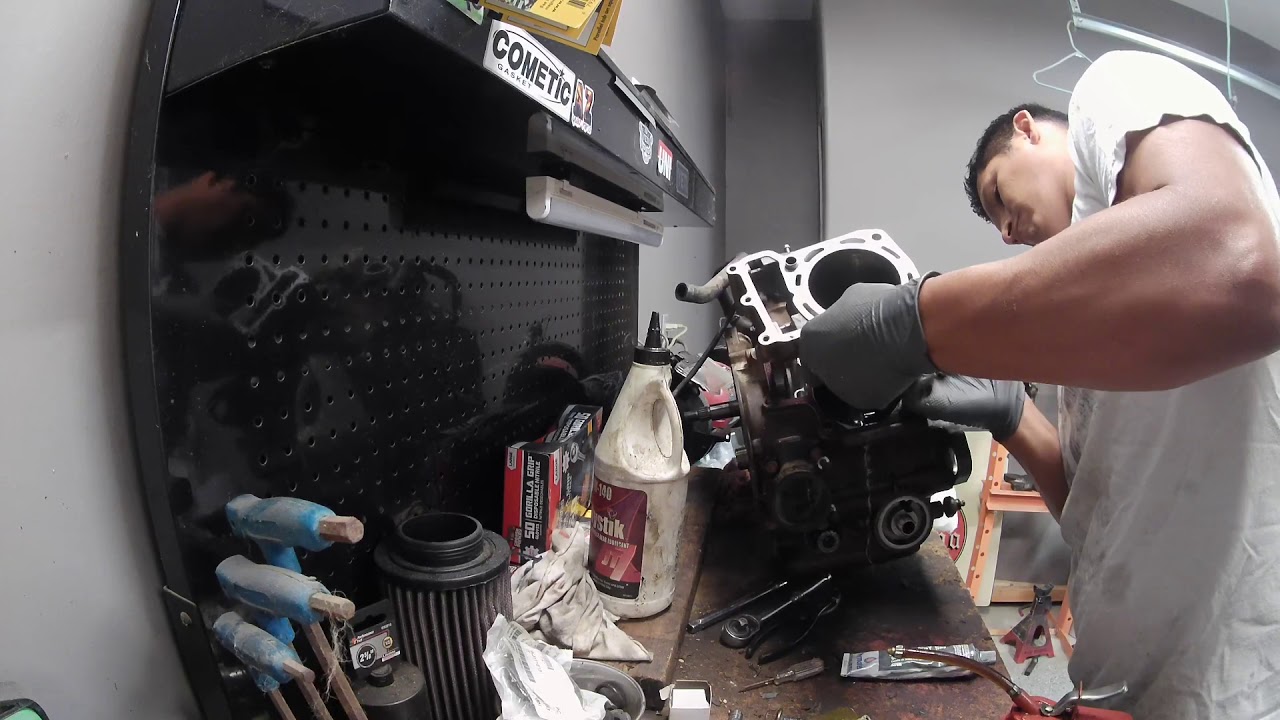 Brute Force 750 Engine Rebuild Part 3