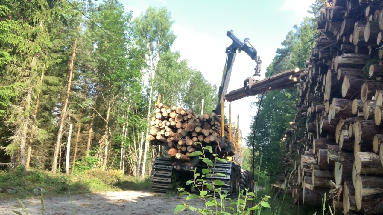 EcoLog / Gremo 1250F Unloading
