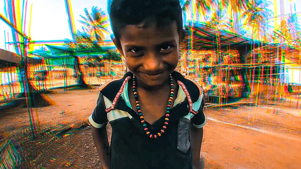 La P'tite Fum&eacute;e - Thoda Dhuaan [Official Video]