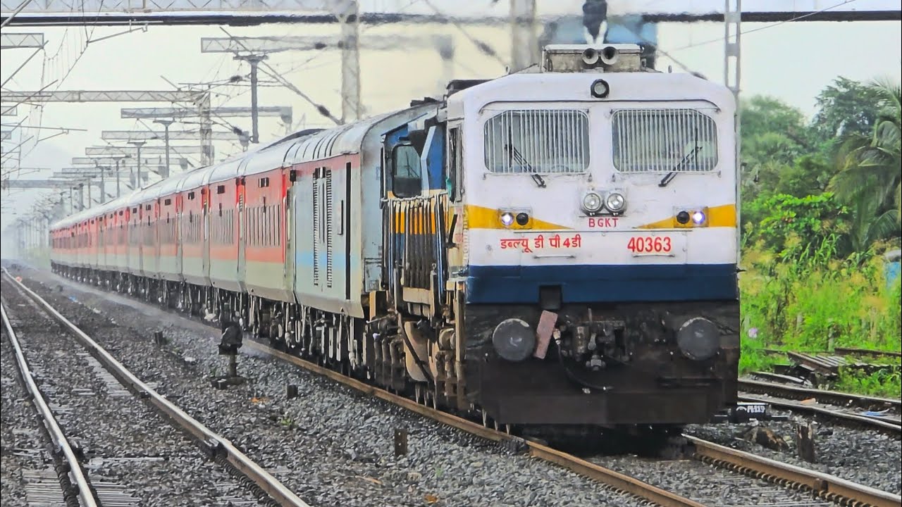 40363 BGKT WDP-4D In CAB-2 Forward Hauling 14805 Yesvantpur Barmer Ac Express 