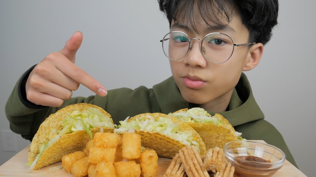 TACO Time *Beef Crunchy Taco, Mexi-Fries with Churros NO Talking Mukbang | N.E Let's Eat