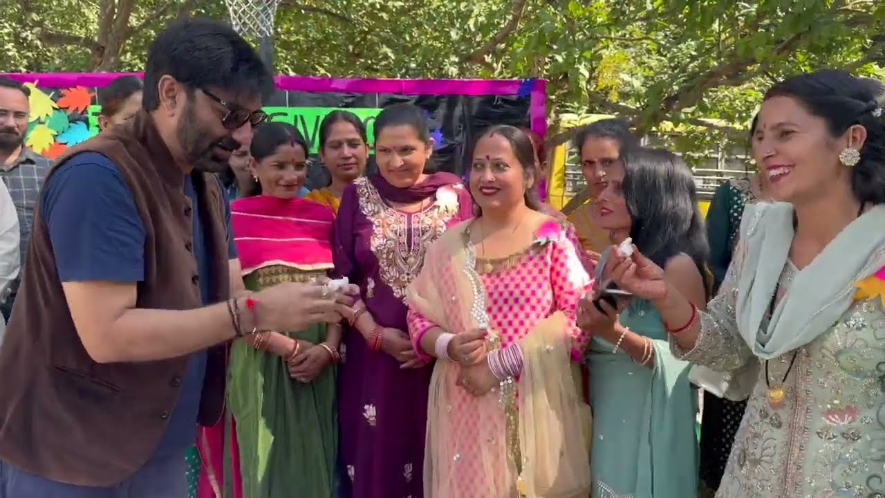 Thanksgiving Day Celebration 2025 | Honouring Our School Heroes – Didis, Bhaiyas, Drivers & Staff