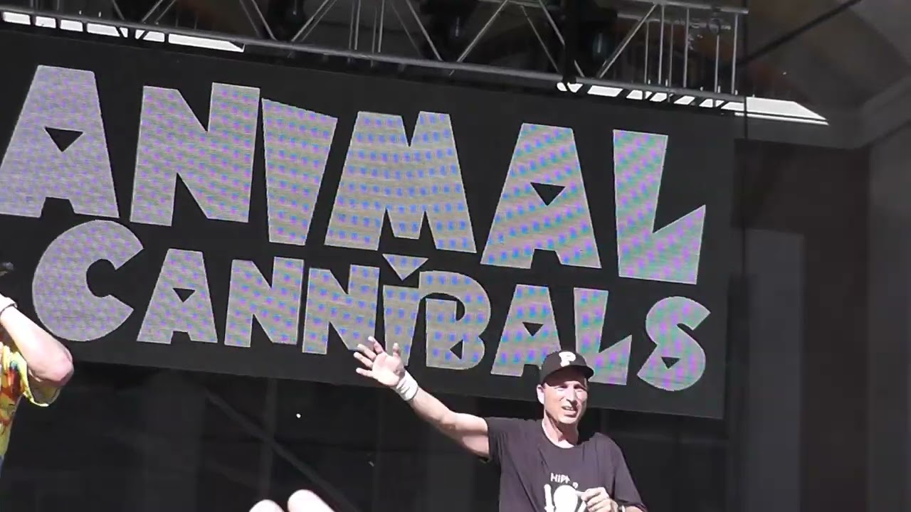 Animal Cannibals / Állat Kanibálok 🎧 📲🔊🎥🔦💡✌️🎼 Együttes. Rap-elnek. Igen jók! :)