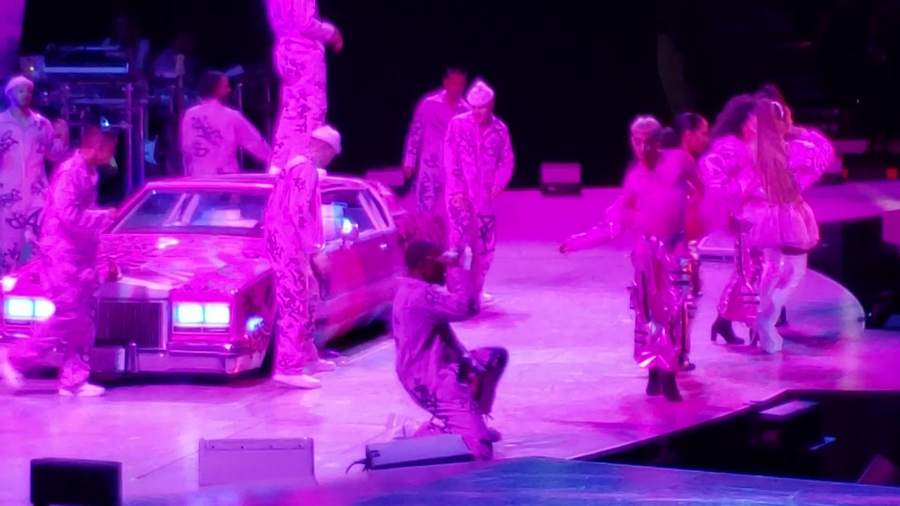 Ariana Grande~7 Rings @ Pdx Moda Center 2019