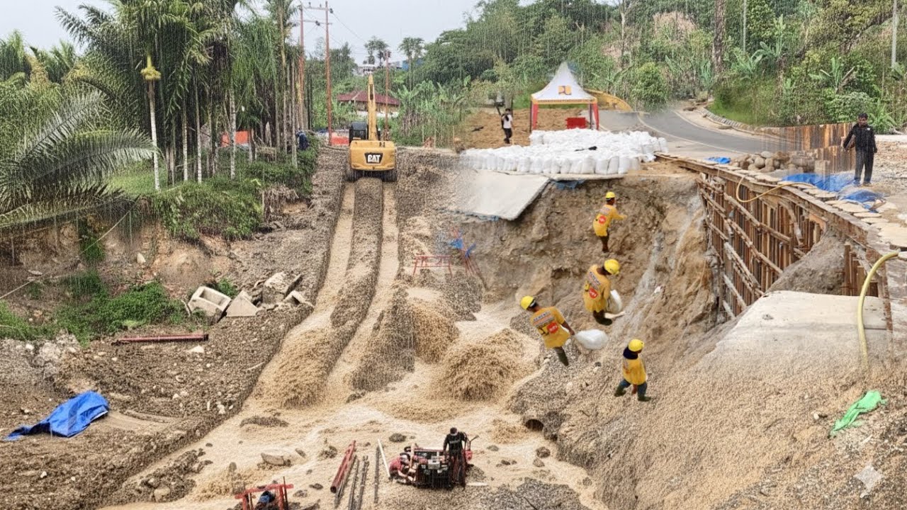 Cuaca Buruk Mulai Rutin”Tahap Awal pembuatan Lokasi Jembatan jalan Amblas Area Batu Jomba.