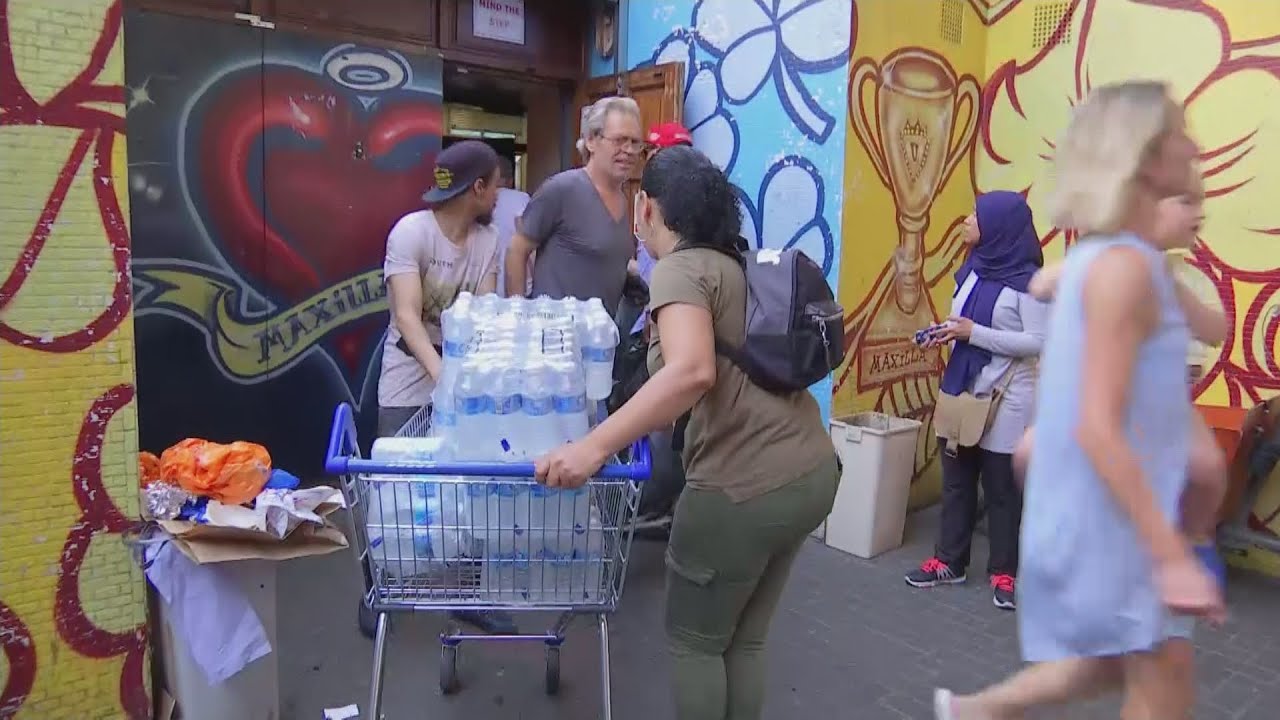 Grenfell Tower fire: Community comes together for London blaze victims
