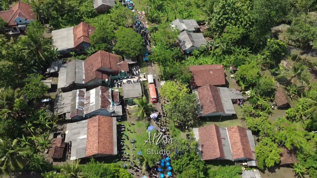 VIDIO DRONE DOKUMENTASI PAWAI TA'ARUF HADINA KE 18