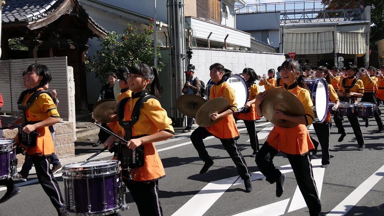 京都橘高校 Kyoto Tachibana SHS Band ・クサツハロウィン２０１８　マーチングパレード　パーカス隊