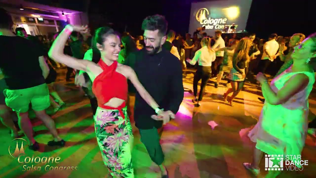 Panagiotis Aglamisis & Gunes Diker ~ social dancing @ Cologne Salsa Congress 2023