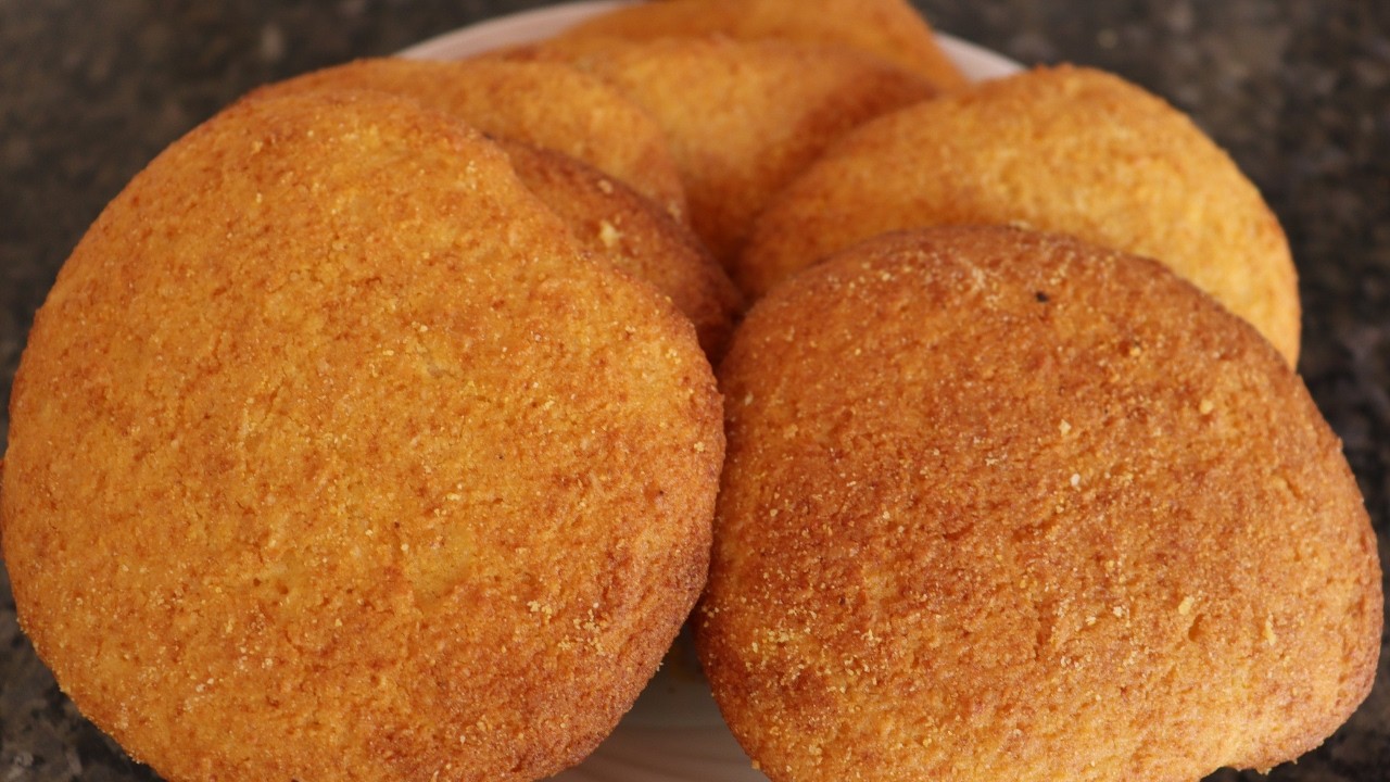 Bolacha de Fubá SEM trigo, polvilho e amido de milho: a melhor RECEITA!