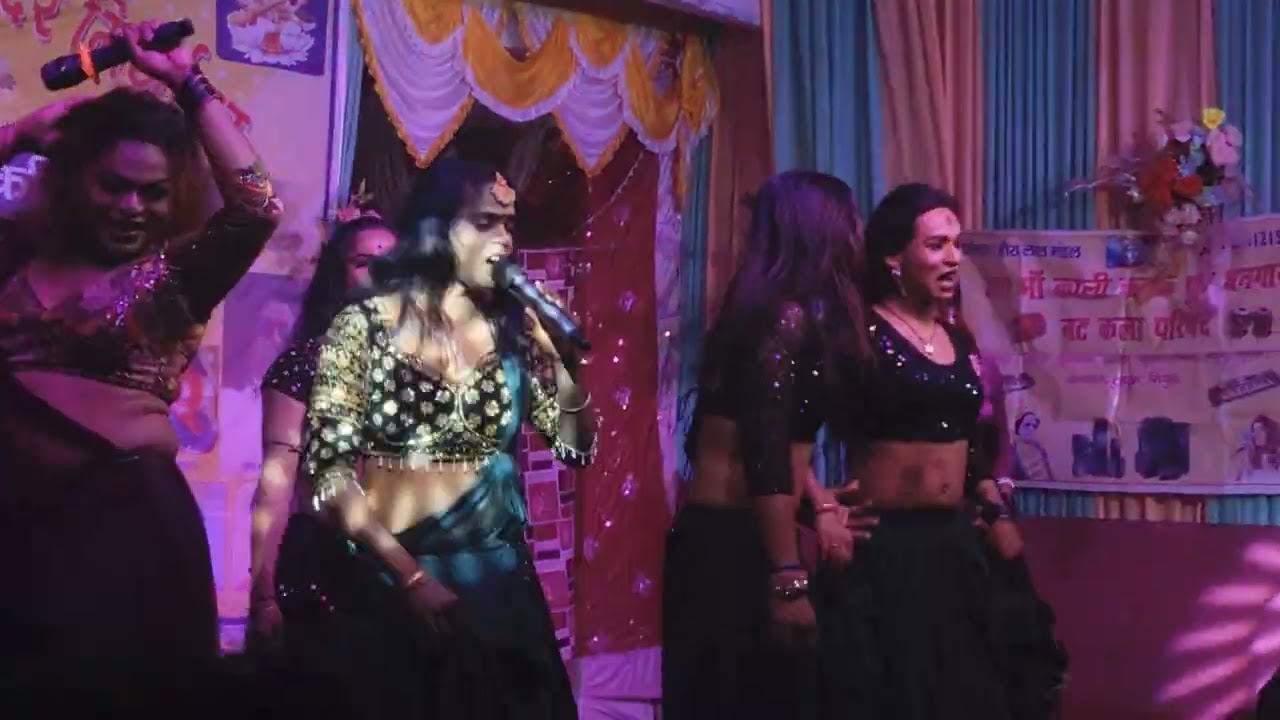 kajra mohabbat wala ankhiyon mein aisa dala#trending #song #viral #dance #hindisong