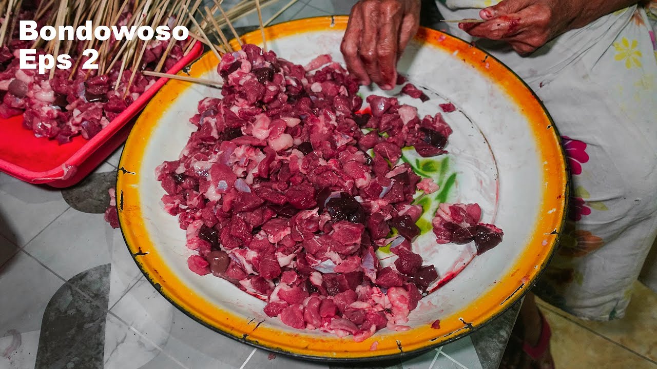 DEPOT NIKMAT SATE KAMBING MUDA. KULINER LEGENDARIS BONDOWOSO
