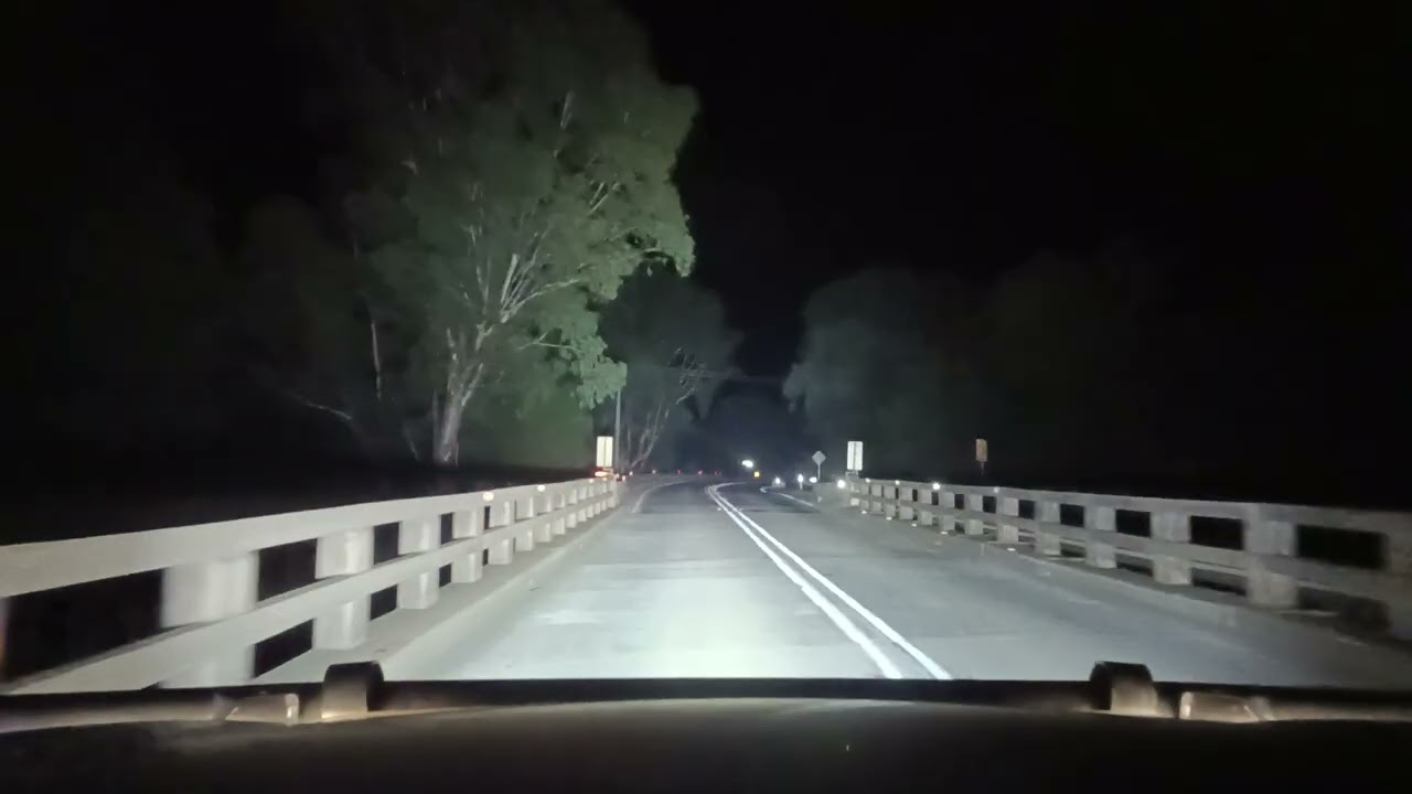 EARLY MONDAY MORNING DRIVING TO WORK IN THE RIVERINA NSW AUSTRALIA 🦘
