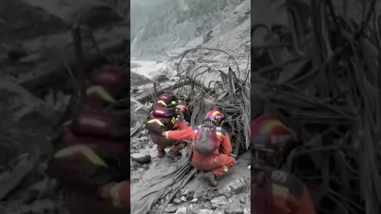 Chinese Rescue Crews Trudge Through Treacherous Terrain For Survivors #shorts