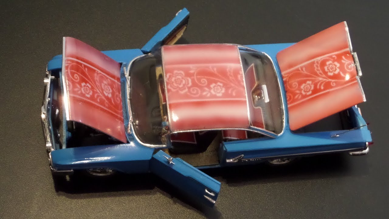 How to: Cutting out the doors, building door hinges...