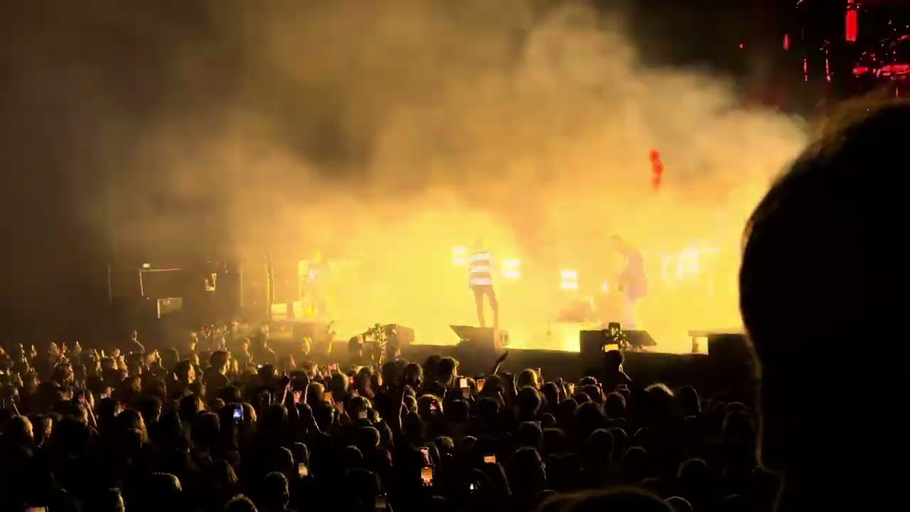 One Ok Rock : Party’s Over / Live @Bercy Detox Tour 10.10.25 