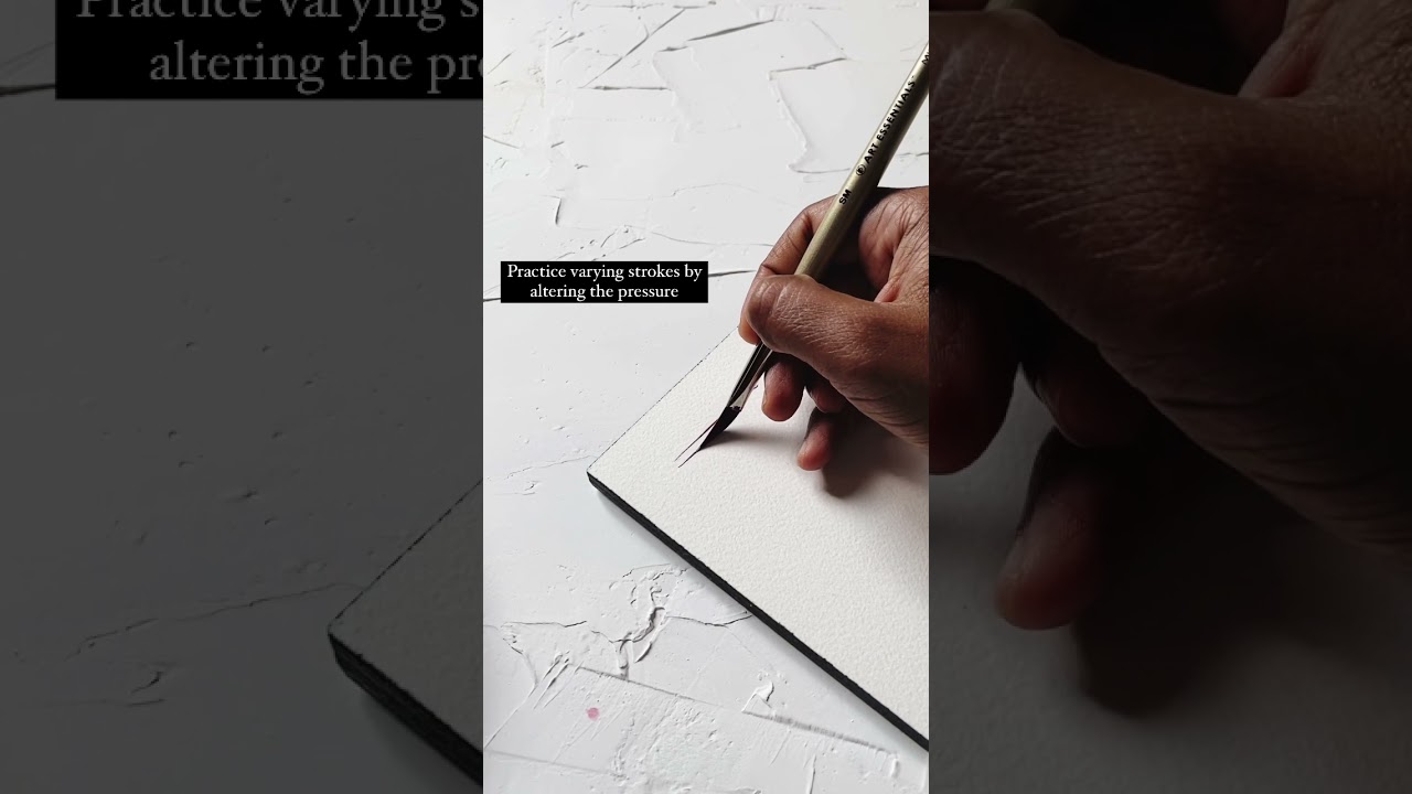 Mightlon Petal Brush for painting watercolour florals, is now available at HTCONLINE.IN