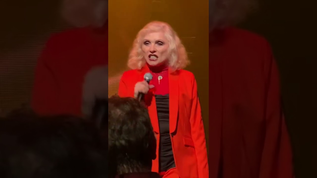 Blondie … The Tide is High. Chicago Theatre , Saturday, August 27, 2022￼￼