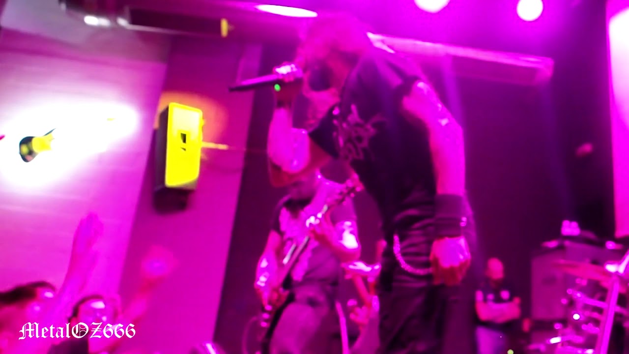 Leo Jim&eacute;nez - Tu Destino Con Adri (Silver Fist) - Sala Tunk - Ir&uacute;n