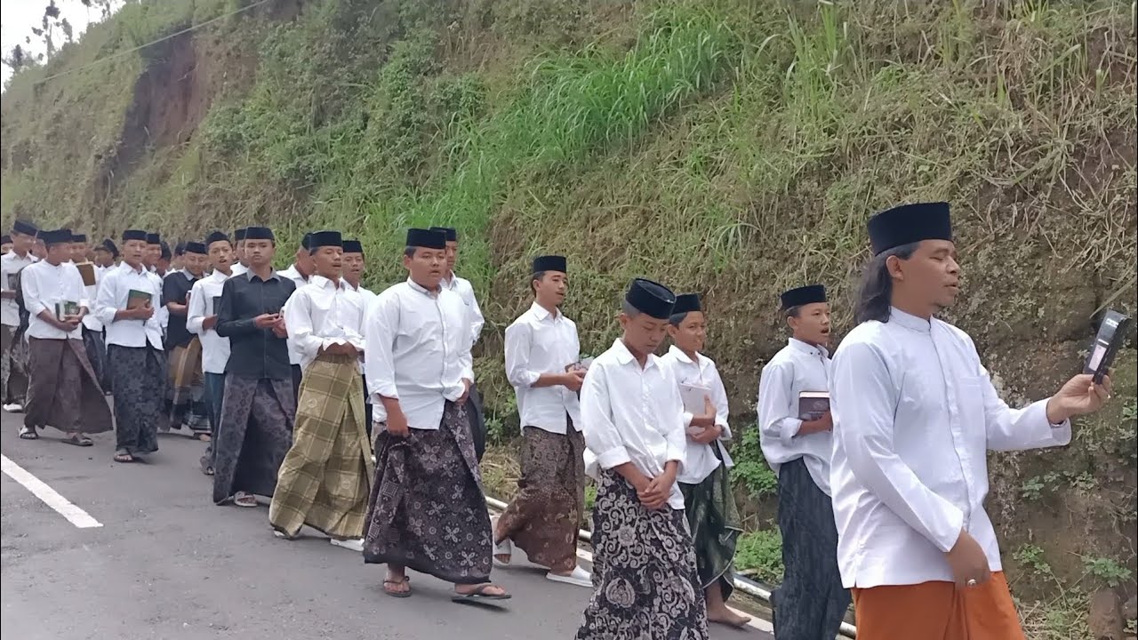 PP HIDAYATUL MUBTADIIN SMP MA Al Albab GEDONGAN Pakis Magelang BERKAH3 