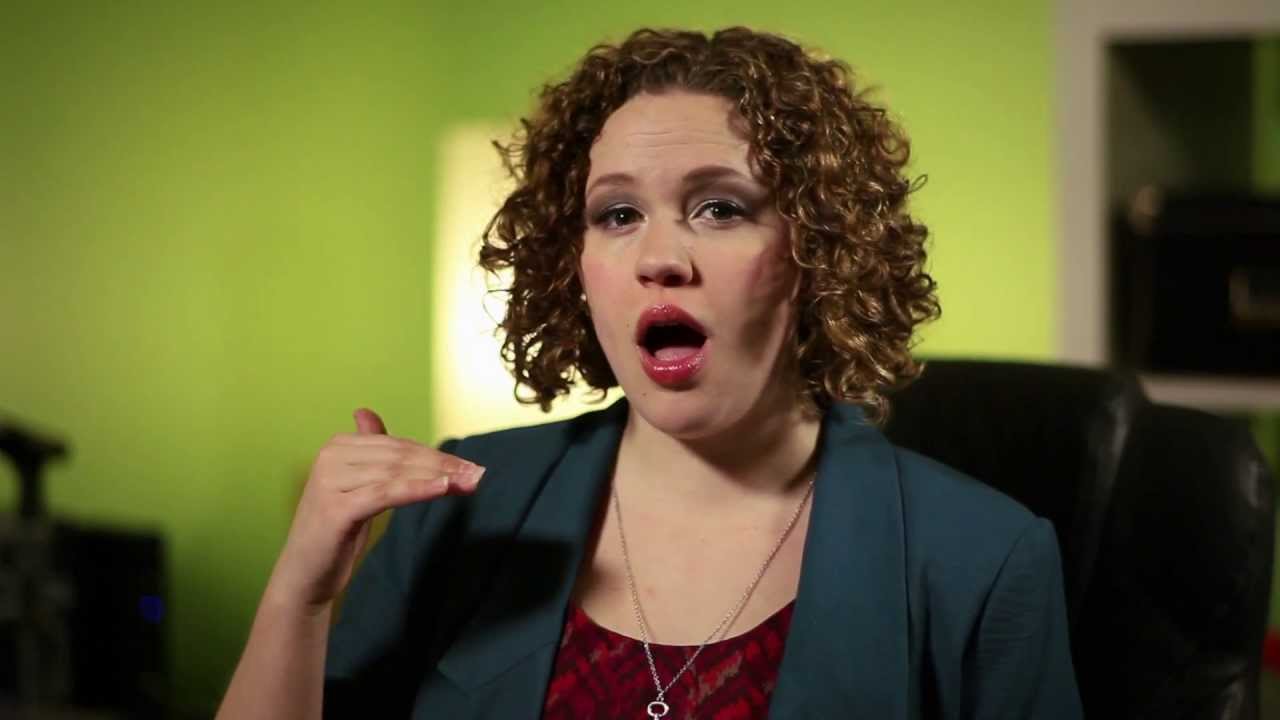 Singing Lesson - How to sustain high notes, Breath control (diaphragm)