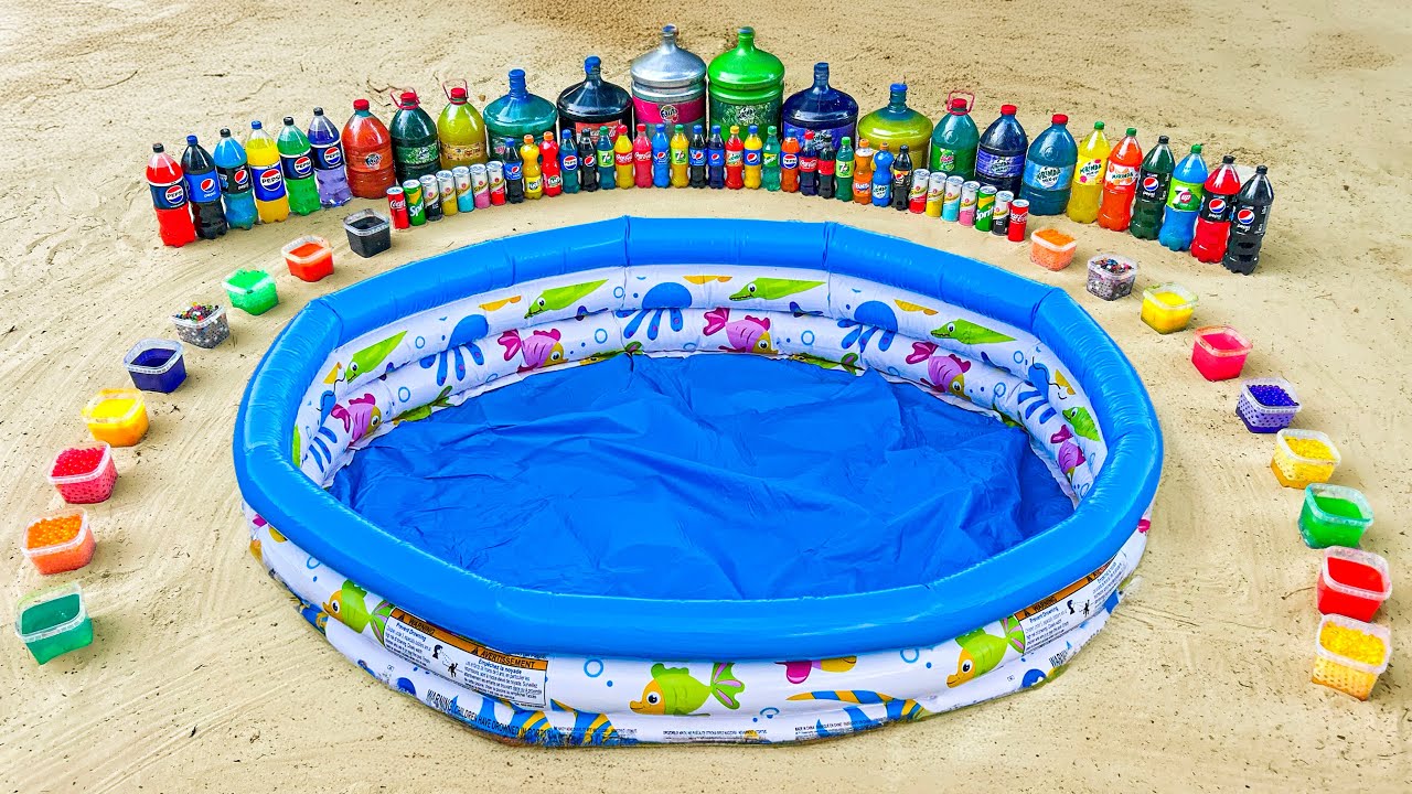 Big Toothpaste Eruption from Pool, Chupa Chups, 7up, Schweppes, Sprite, Coca Cola vs Mentos